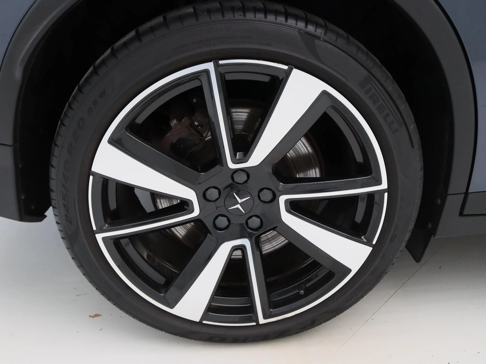 Hoofdafbeelding Polestar 2