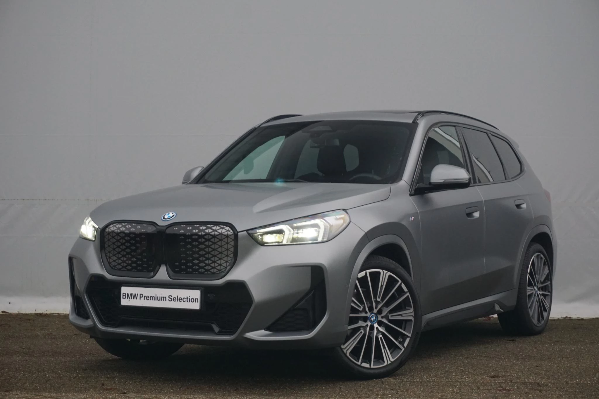 Hoofdafbeelding BMW iX1