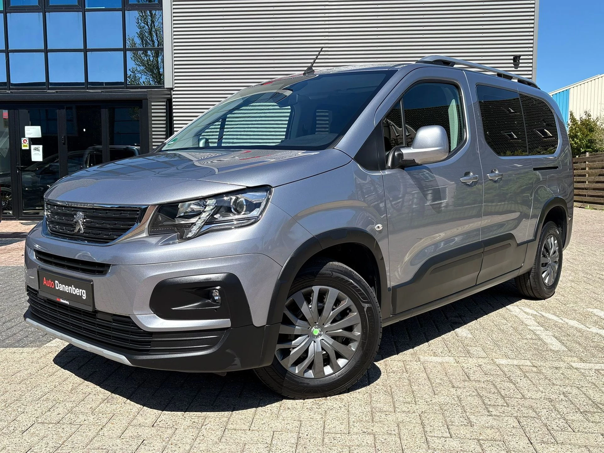 Hoofdafbeelding Peugeot Rifter
