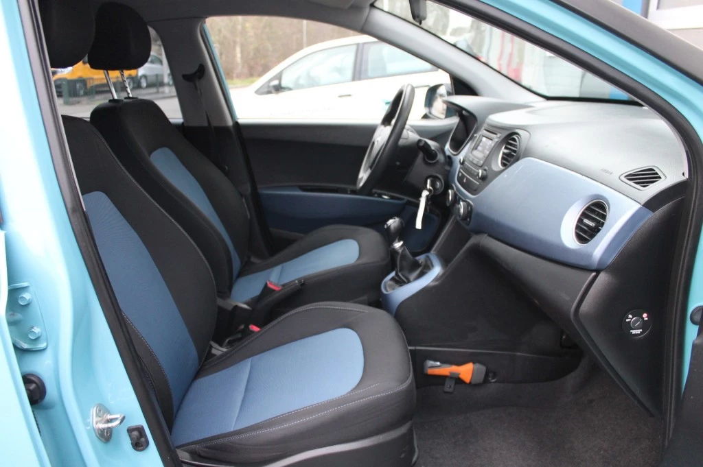 Hoofdafbeelding Hyundai i10