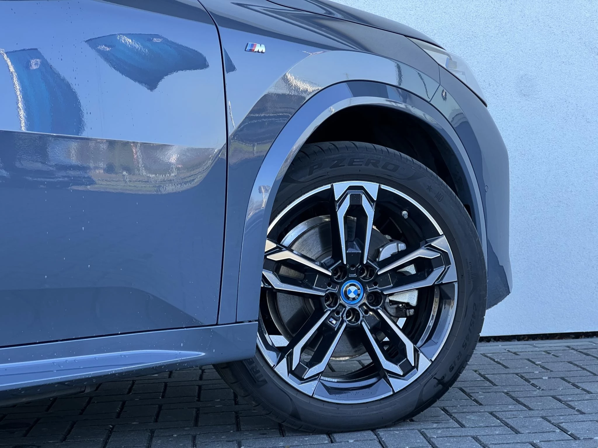 Hoofdafbeelding BMW iX2