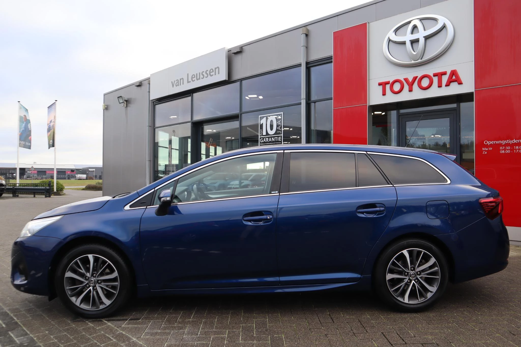 Hoofdafbeelding Toyota Avensis