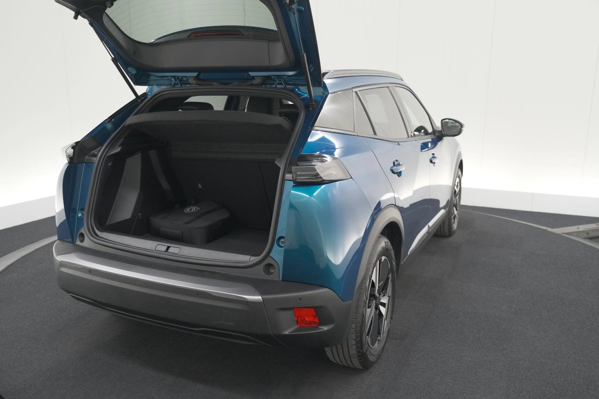 Hoofdafbeelding Peugeot e-2008