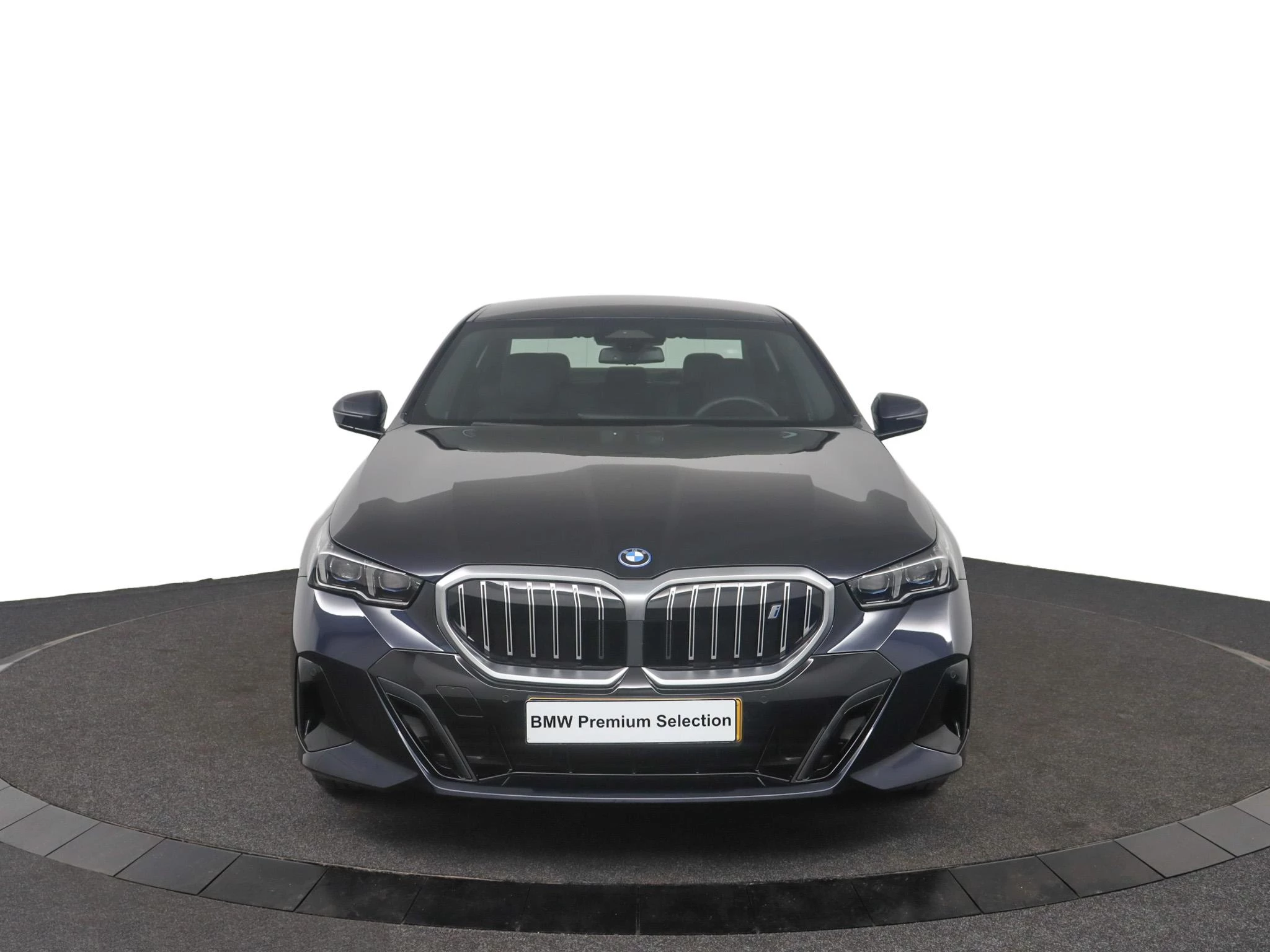 Hoofdafbeelding BMW i5