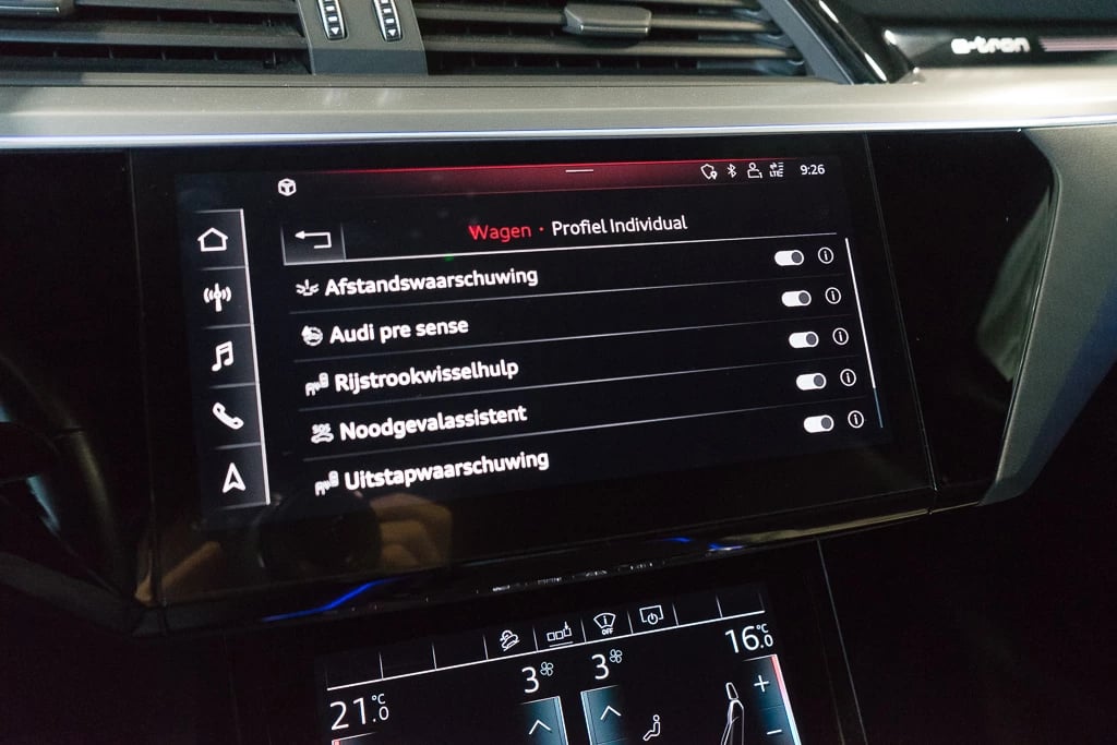 Hoofdafbeelding Audi e-tron