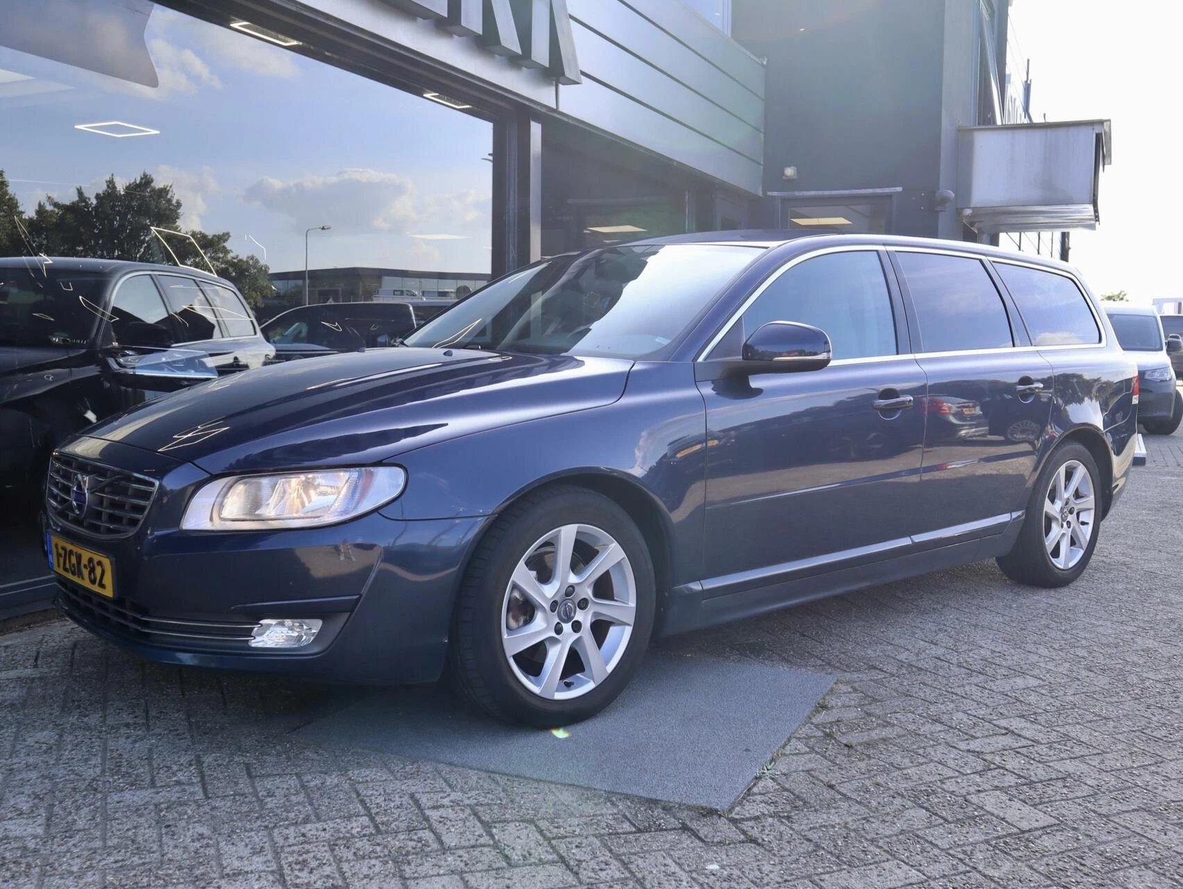 Hoofdafbeelding Volvo V70