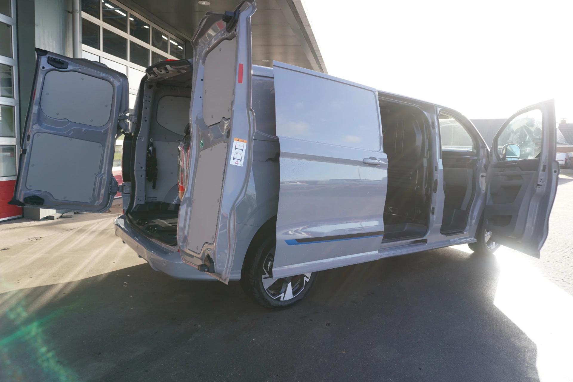 Hoofdafbeelding Ford E-Transit