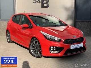 Hoofdafbeelding Kia cee'd Kia cee'd 1.6 GT Rood 2015 204 PK ! Recaro/ 18 inch/cruise