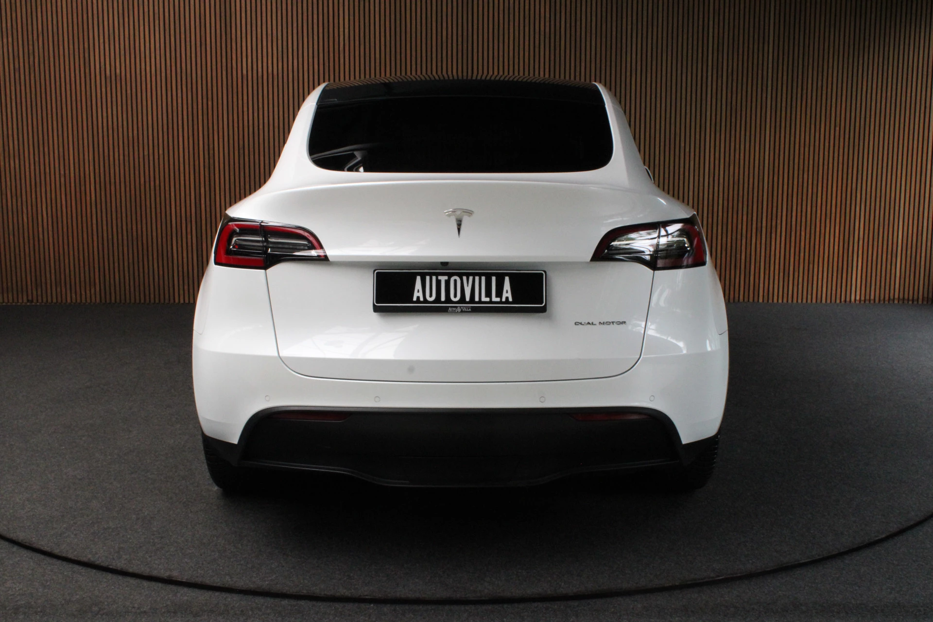 Hoofdafbeelding Tesla Model Y