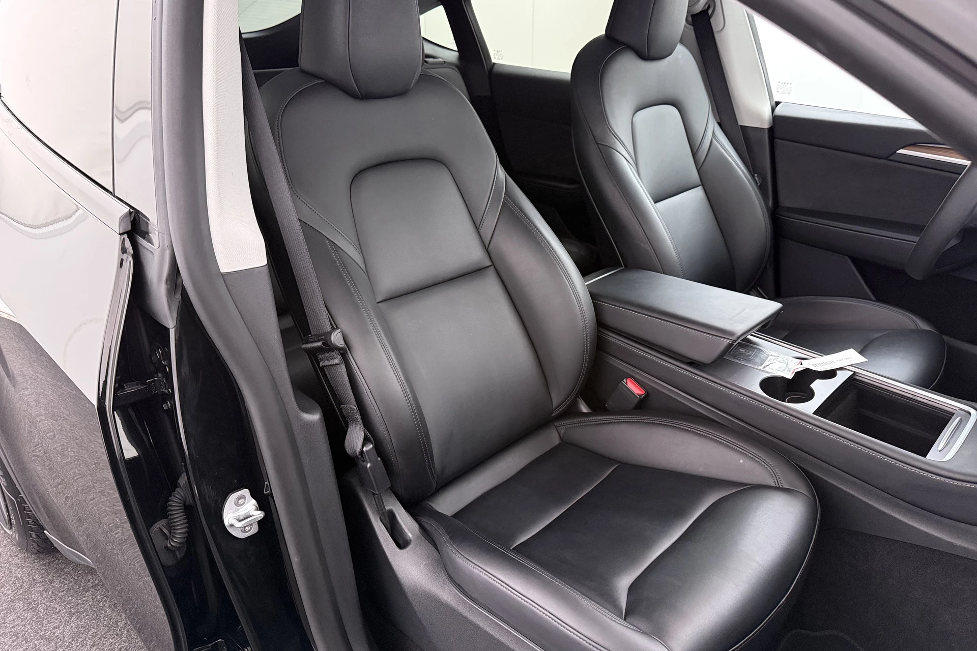 Hoofdafbeelding Tesla Model Y