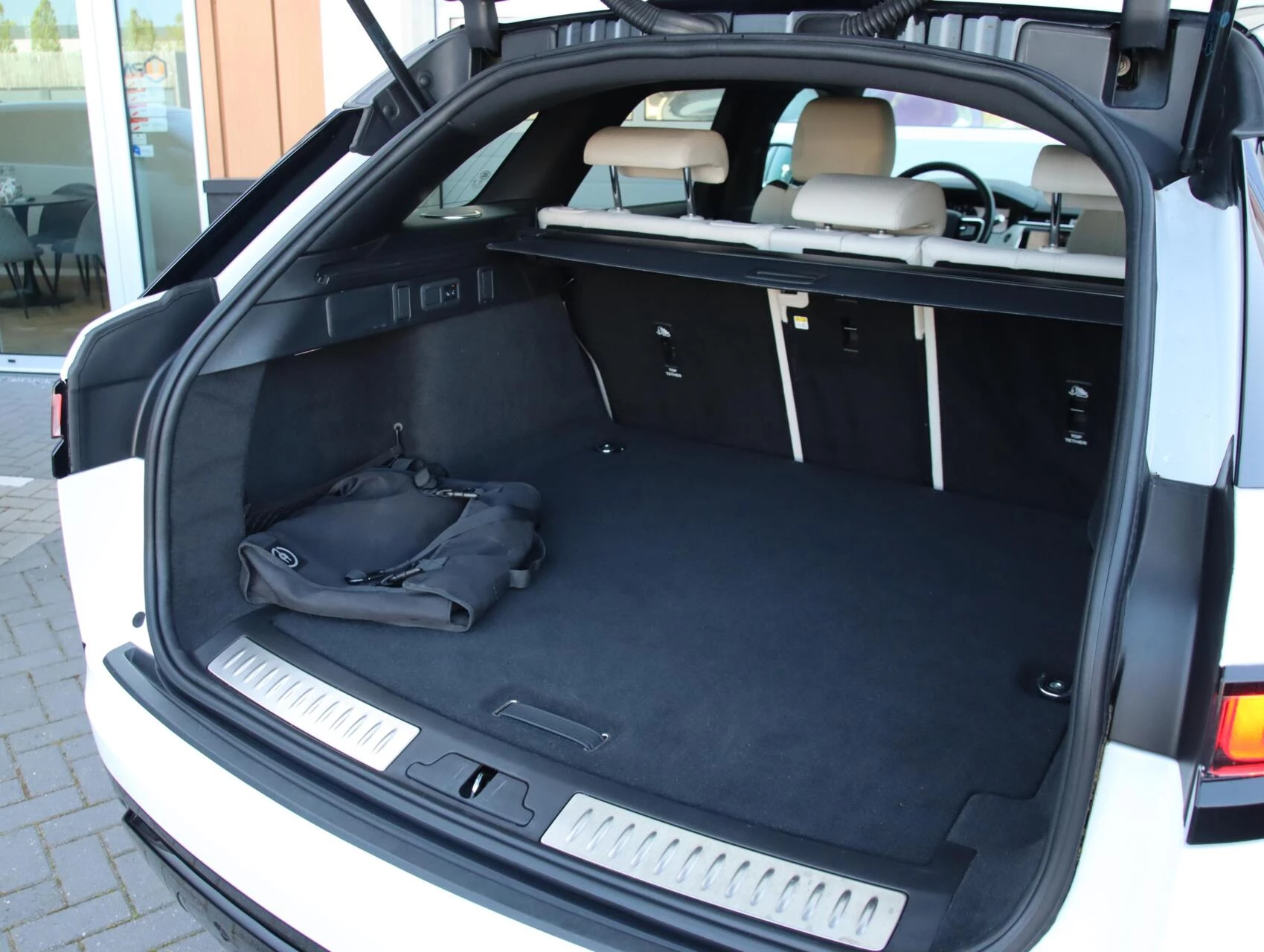 Hoofdafbeelding Land Rover Range Rover Velar