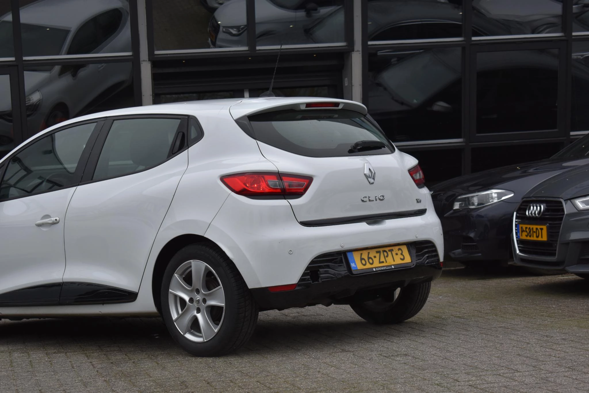 Hoofdafbeelding Renault Clio