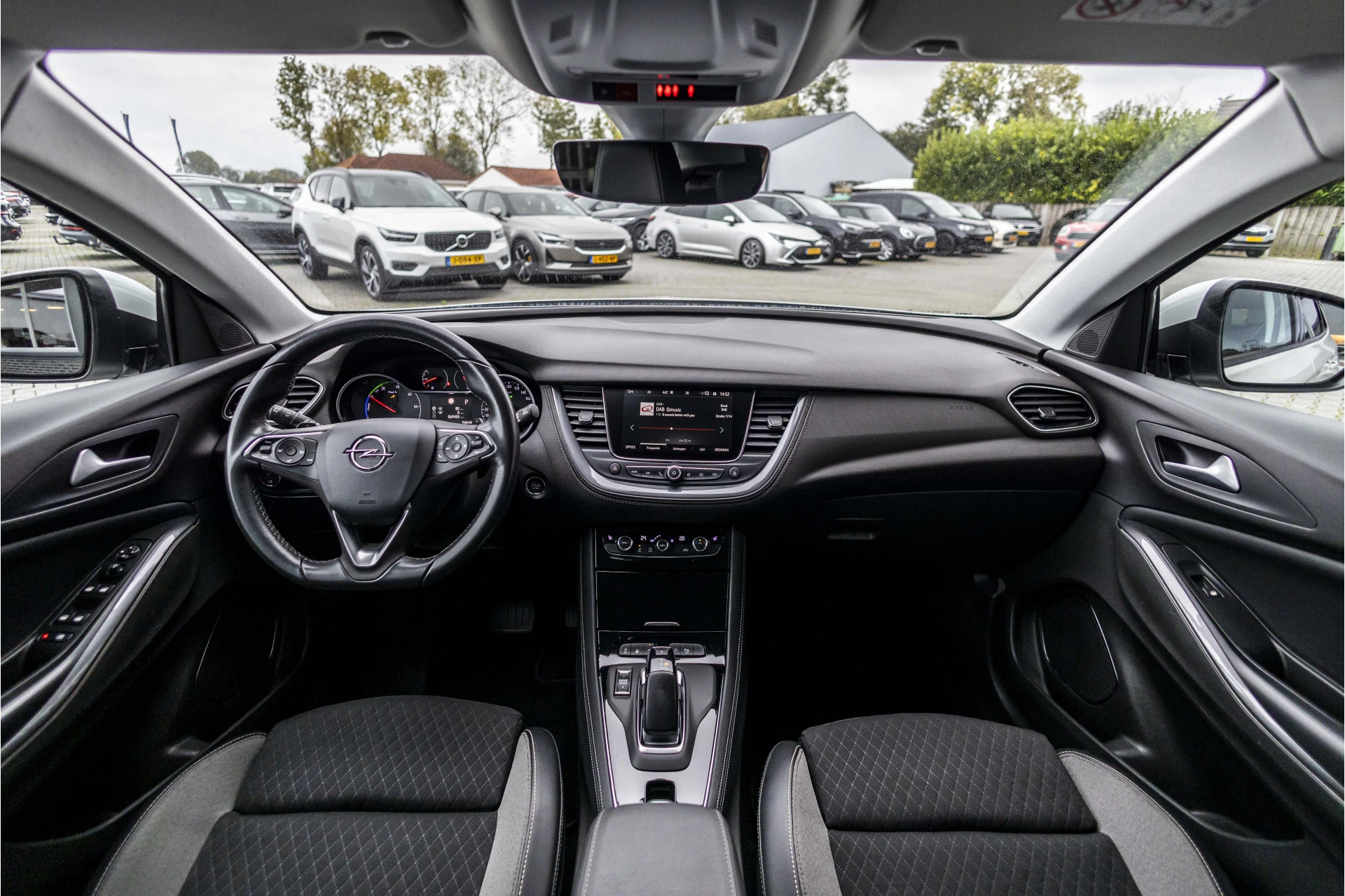 Hoofdafbeelding Opel Grandland X