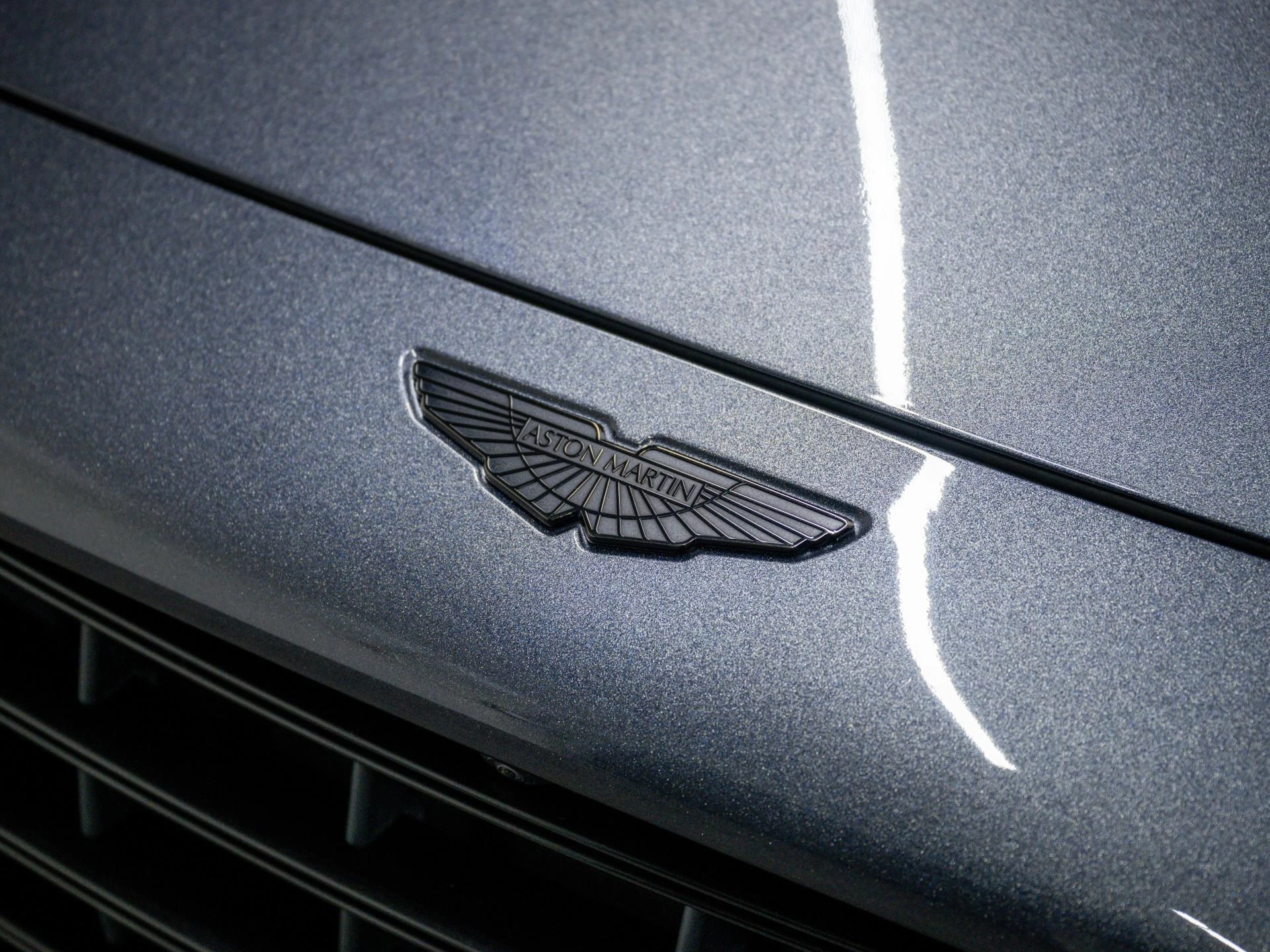 Hoofdafbeelding Aston Martin DBX