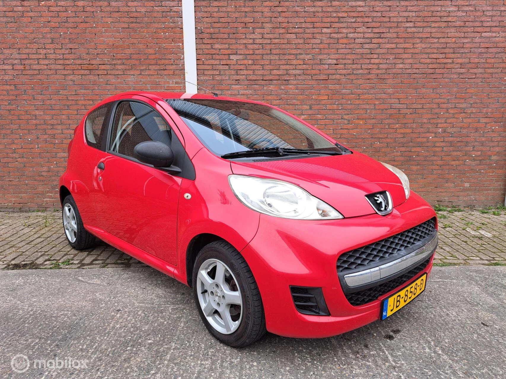 Hoofdafbeelding Peugeot 107
