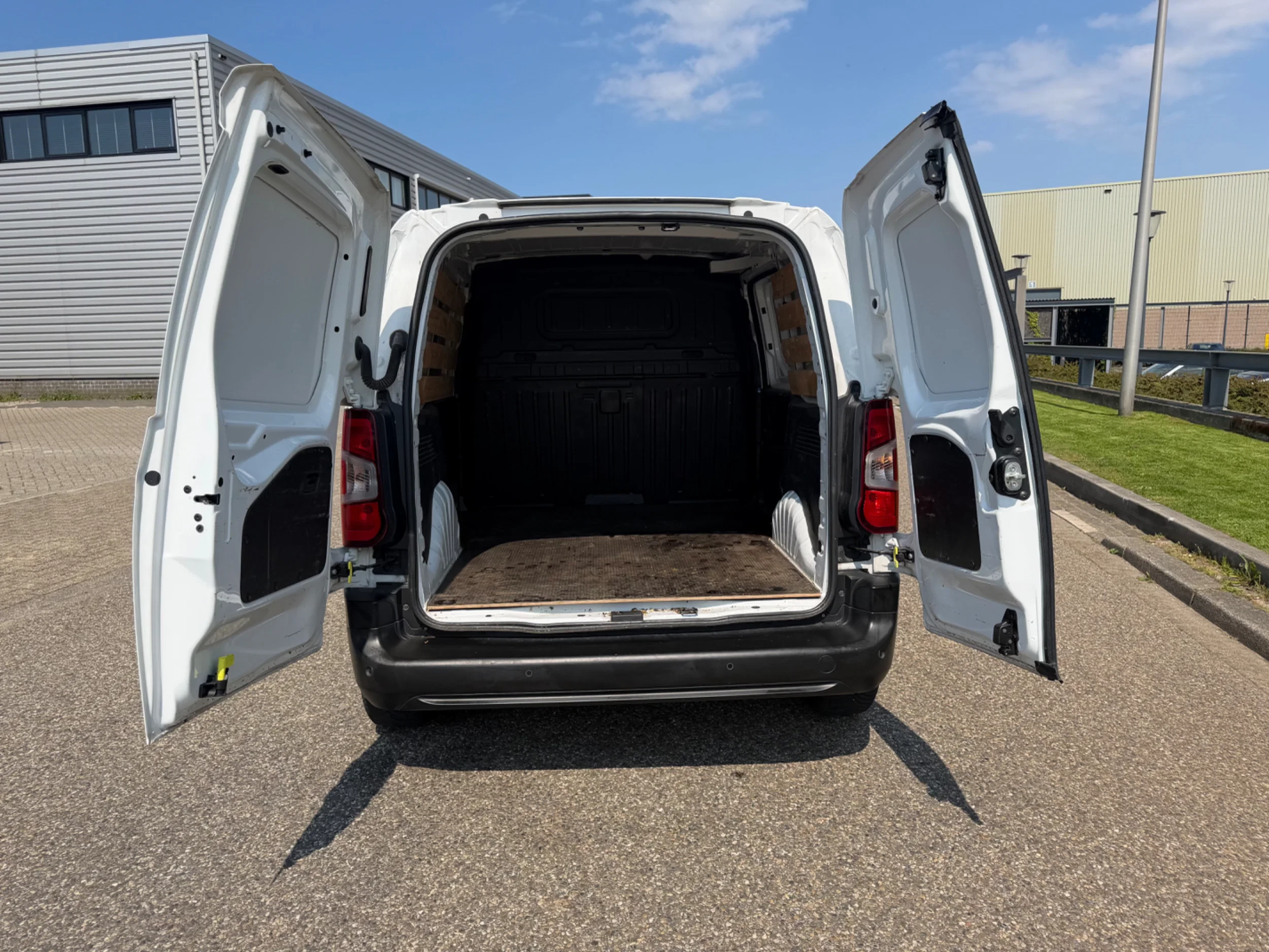 Hoofdafbeelding Opel Combo