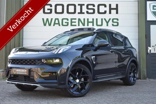 Lynk & Co 01 1.5 | Black on Black | Panorama | Carplay |