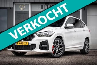 Hoofdafbeelding BMW X1 BMW X1 SDrive20i M-Sport Pano-dak*Leder*H&K*Org.NL*Dealer-onderhouden*Carplay*Camera*Elek.achterklep