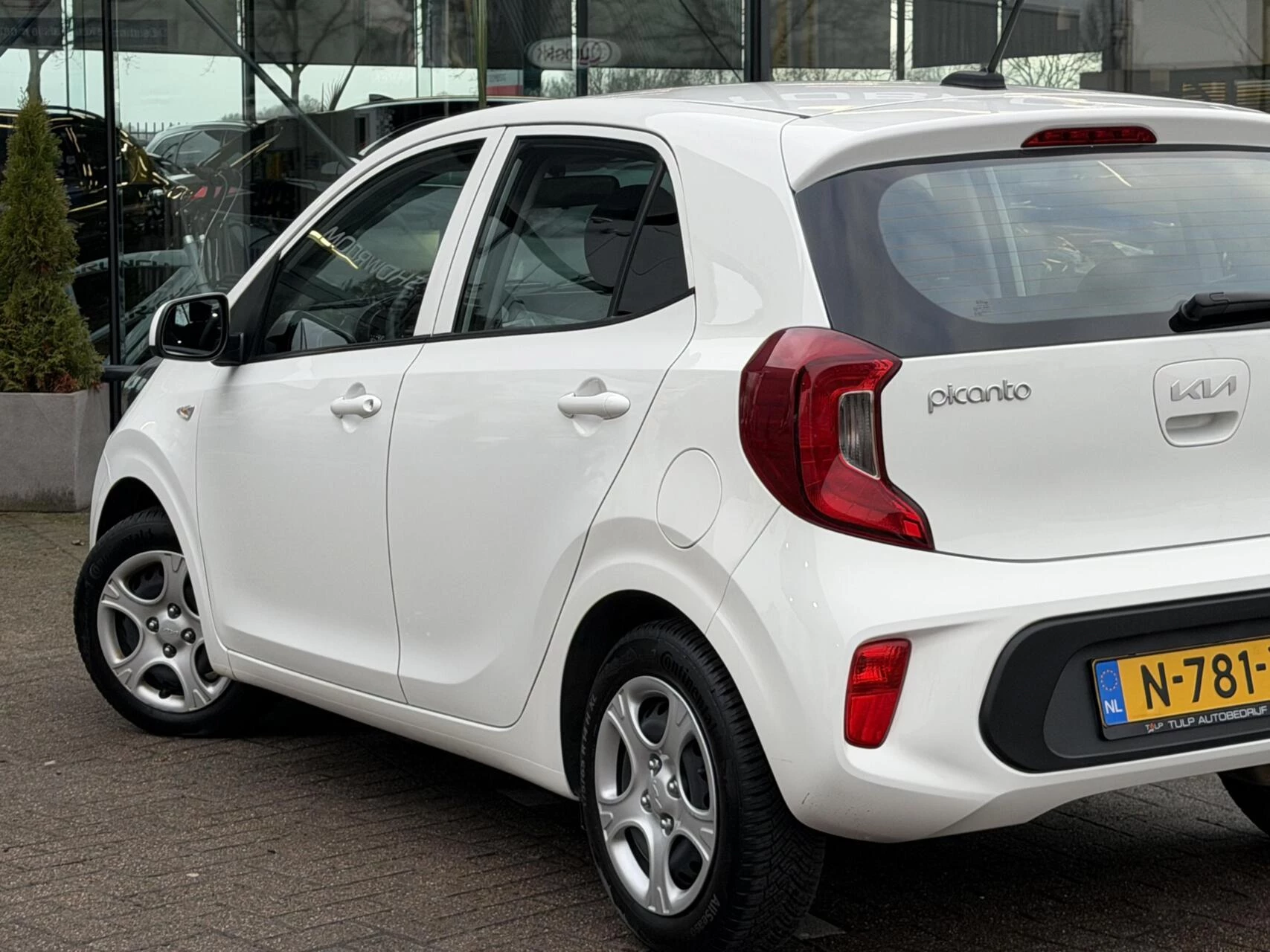Hoofdafbeelding Kia Picanto