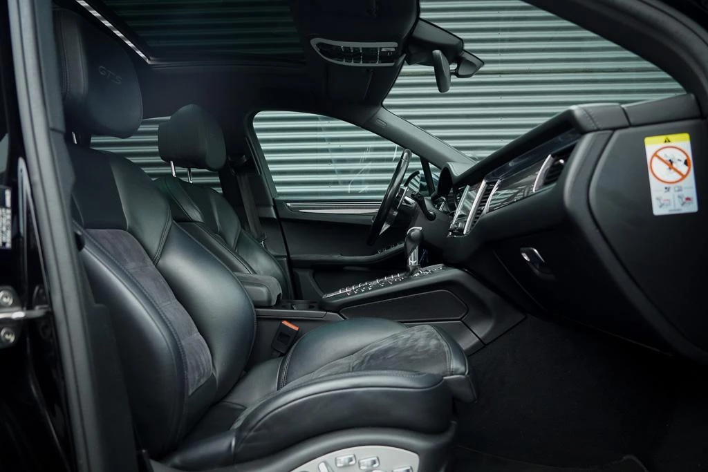 Hoofdafbeelding Porsche Macan