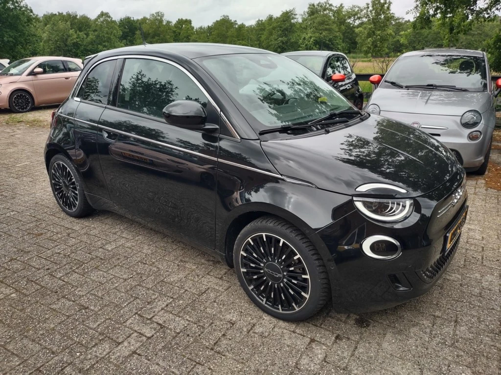 Hoofdafbeelding Fiat 500e