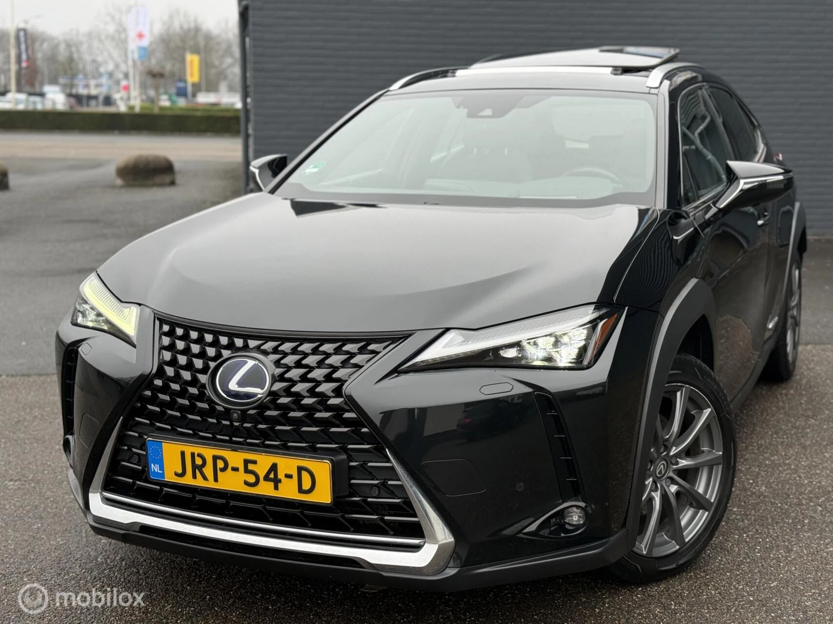 Hoofdafbeelding Lexus UX