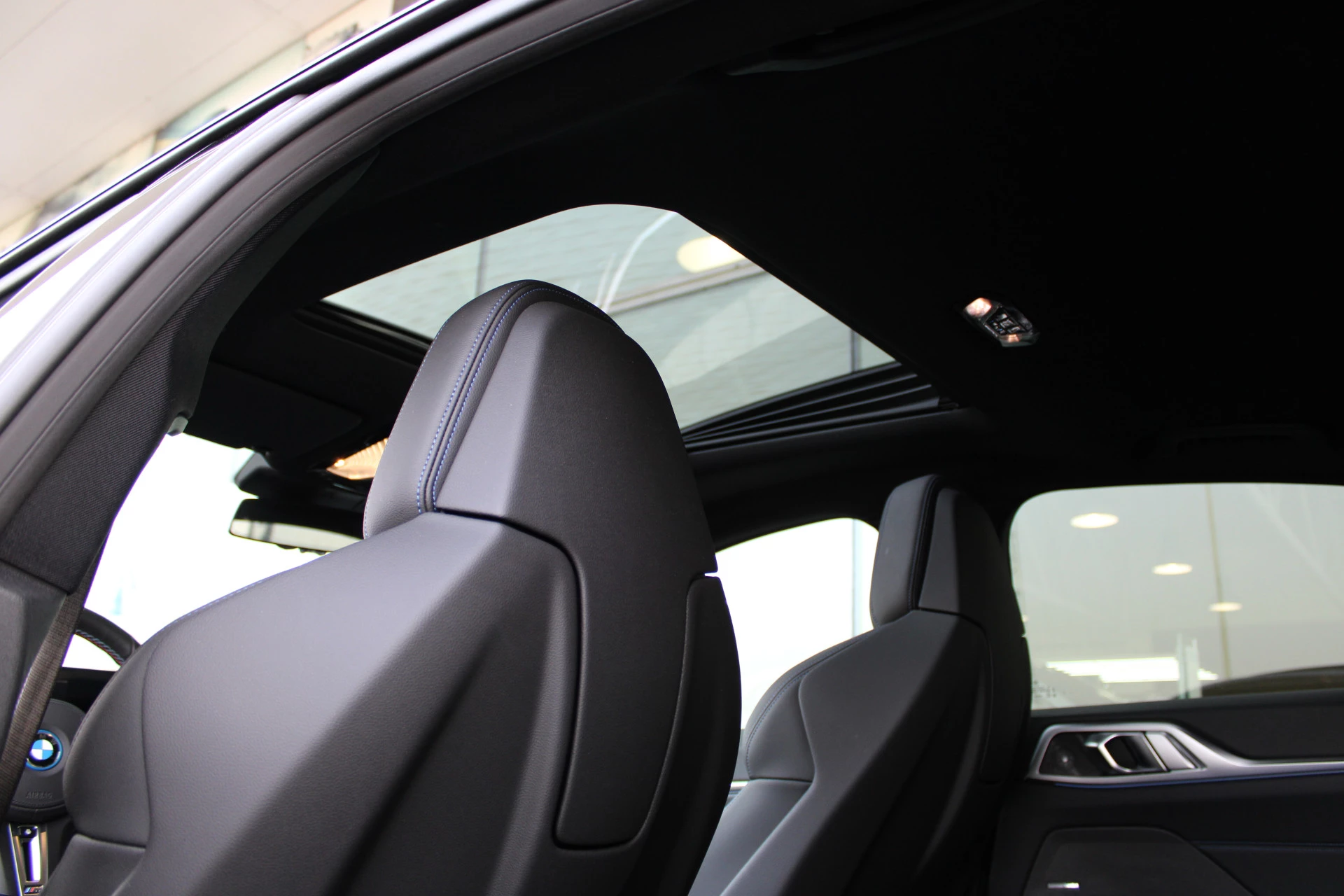 Hoofdafbeelding BMW i4