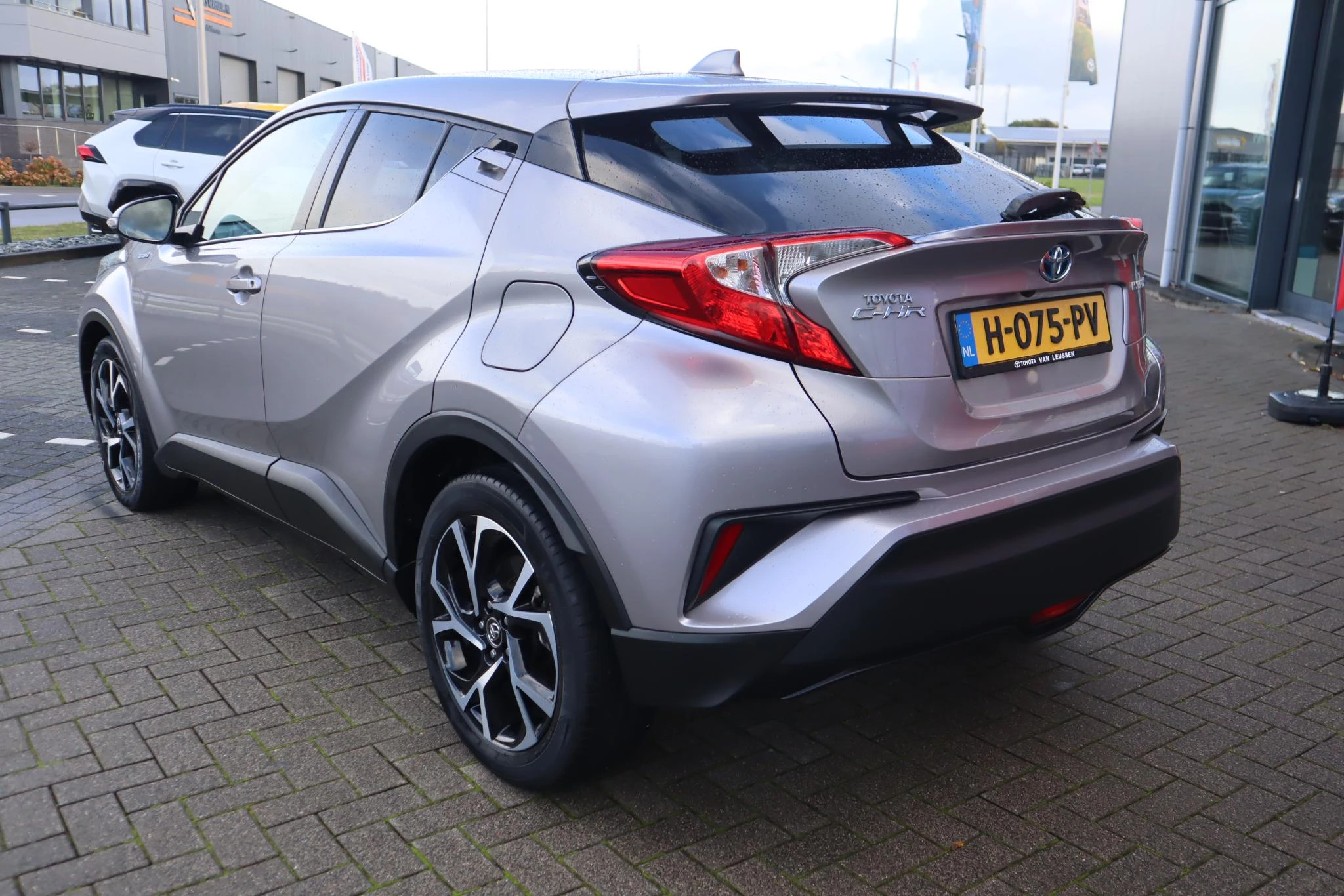 Hoofdafbeelding Toyota C-HR