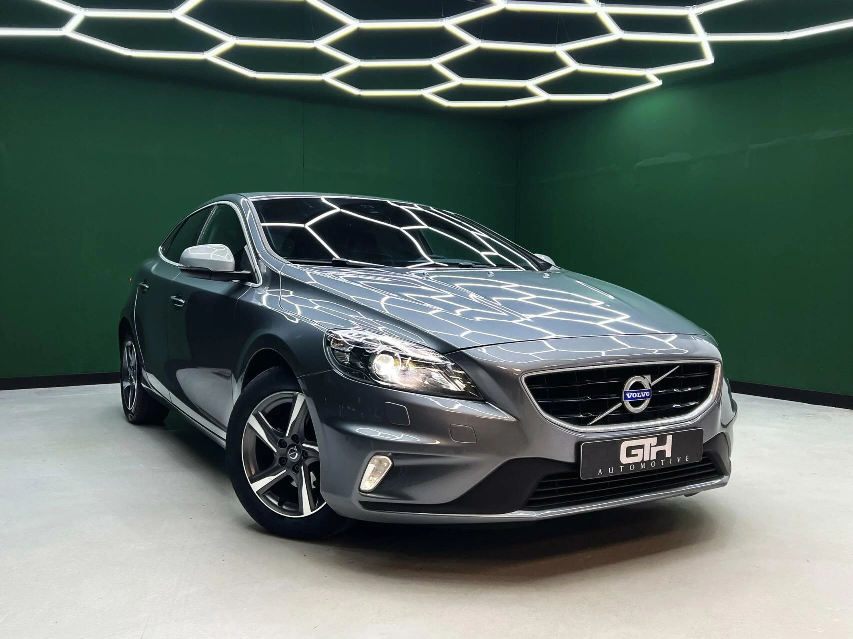 Hoofdafbeelding Volvo V40