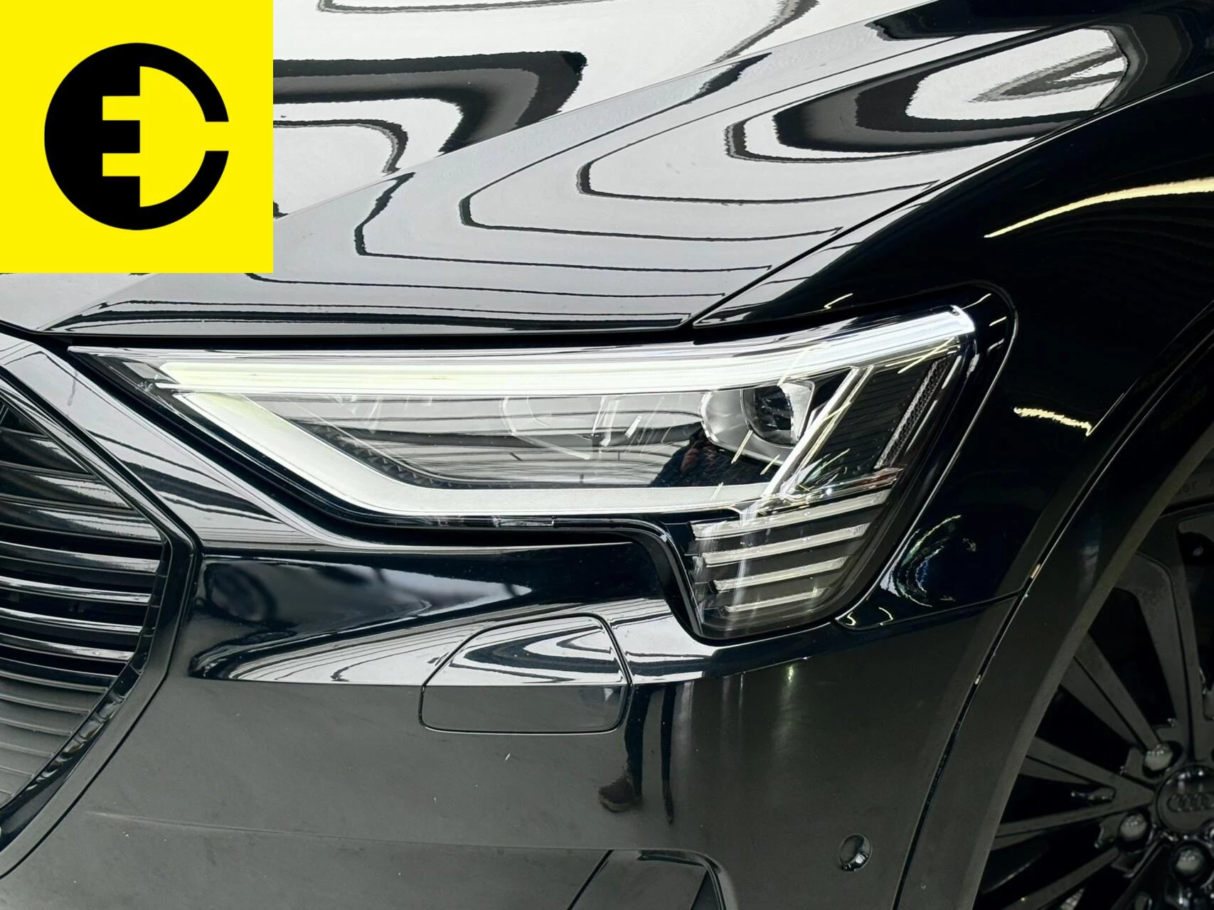 Hoofdafbeelding Audi e-tron