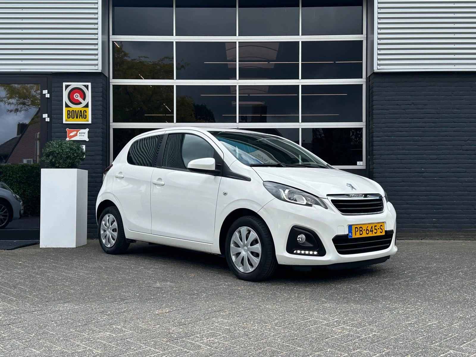 Hoofdafbeelding Peugeot 108
