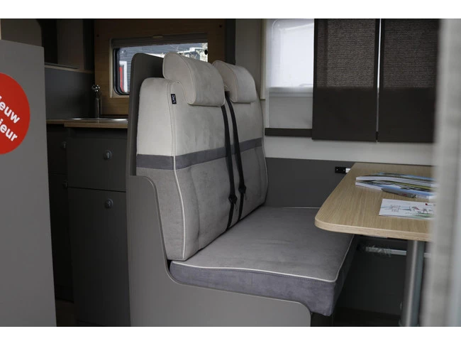 Hoofdafbeelding LMC Camper