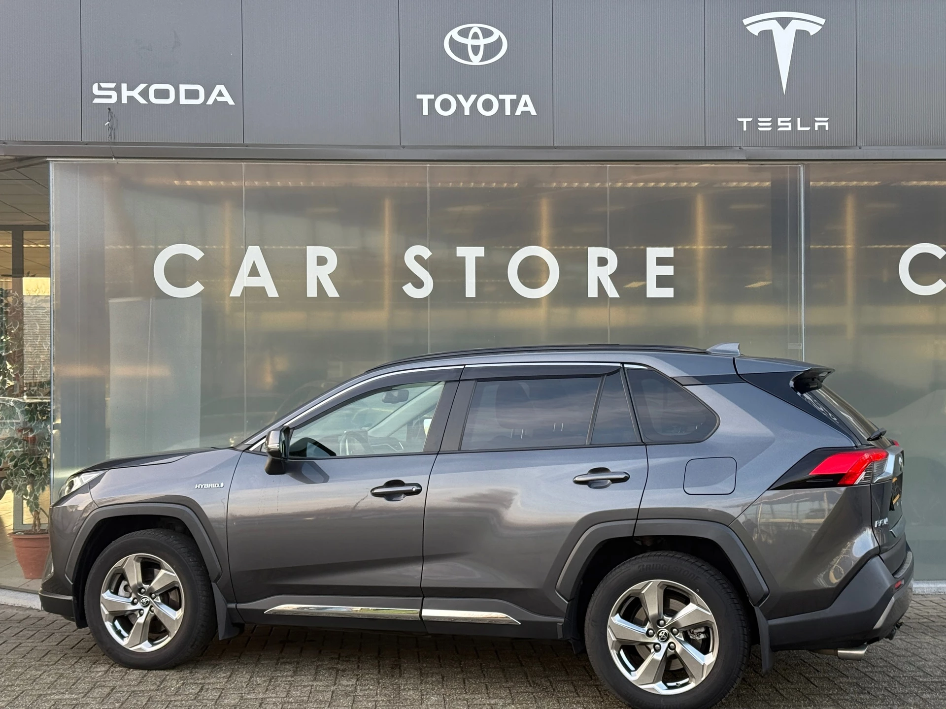 Hoofdafbeelding Toyota RAV4