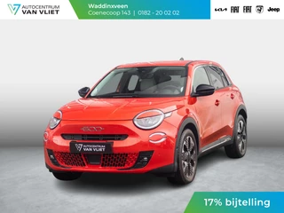 Hoofdafbeelding Fiat 600 Fiat 600e La Prima 54 kWh | 17% Bijtelling | Carplay | Elek. Stoel | Stoelverwarming | Keyless | LED | Clima