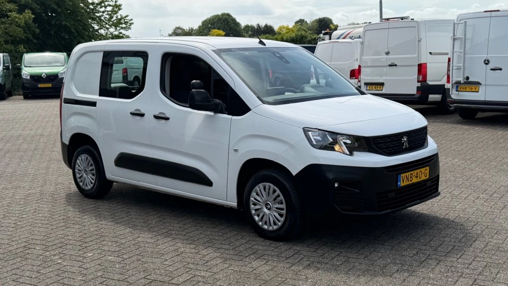 Hoofdafbeelding Peugeot Partner
