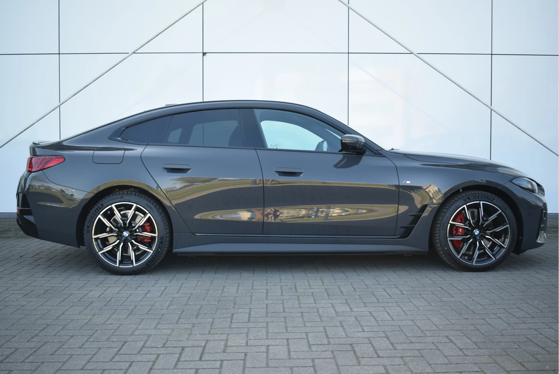 Hoofdafbeelding BMW i4