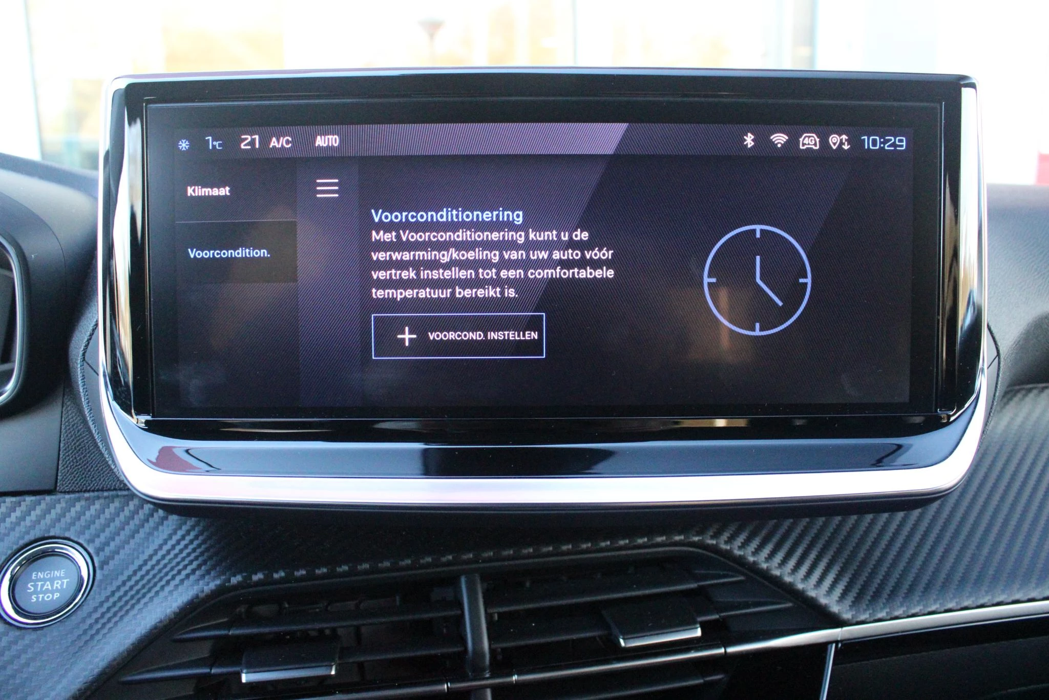 Hoofdafbeelding Peugeot e-208