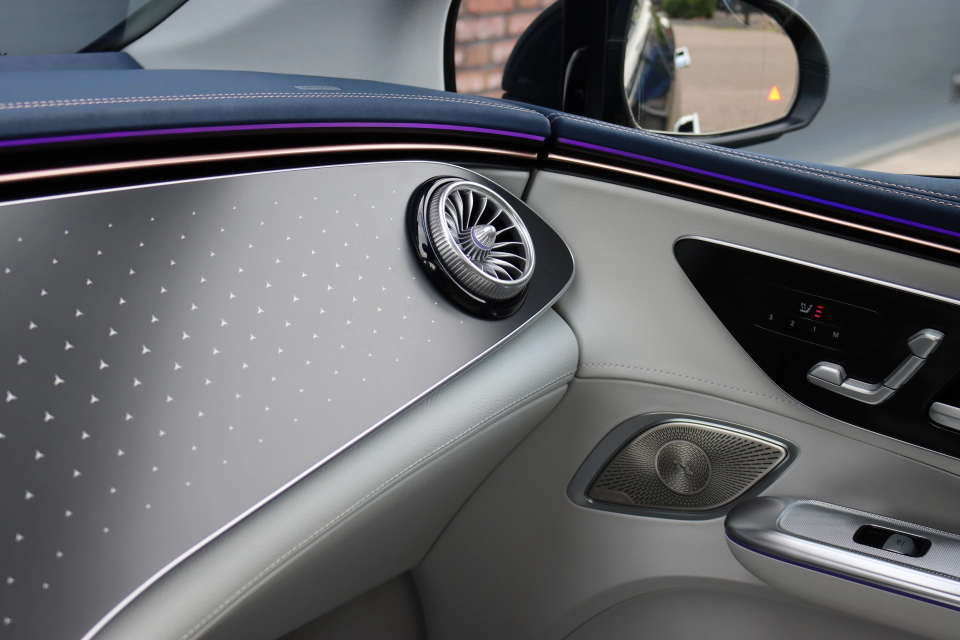 Hoofdafbeelding Mercedes-Benz EQE