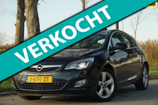 Opel Astra 1.4 Turbo Cosmo - Diamond Black - Leder/Stoelverwarming/Dak- Super compleet