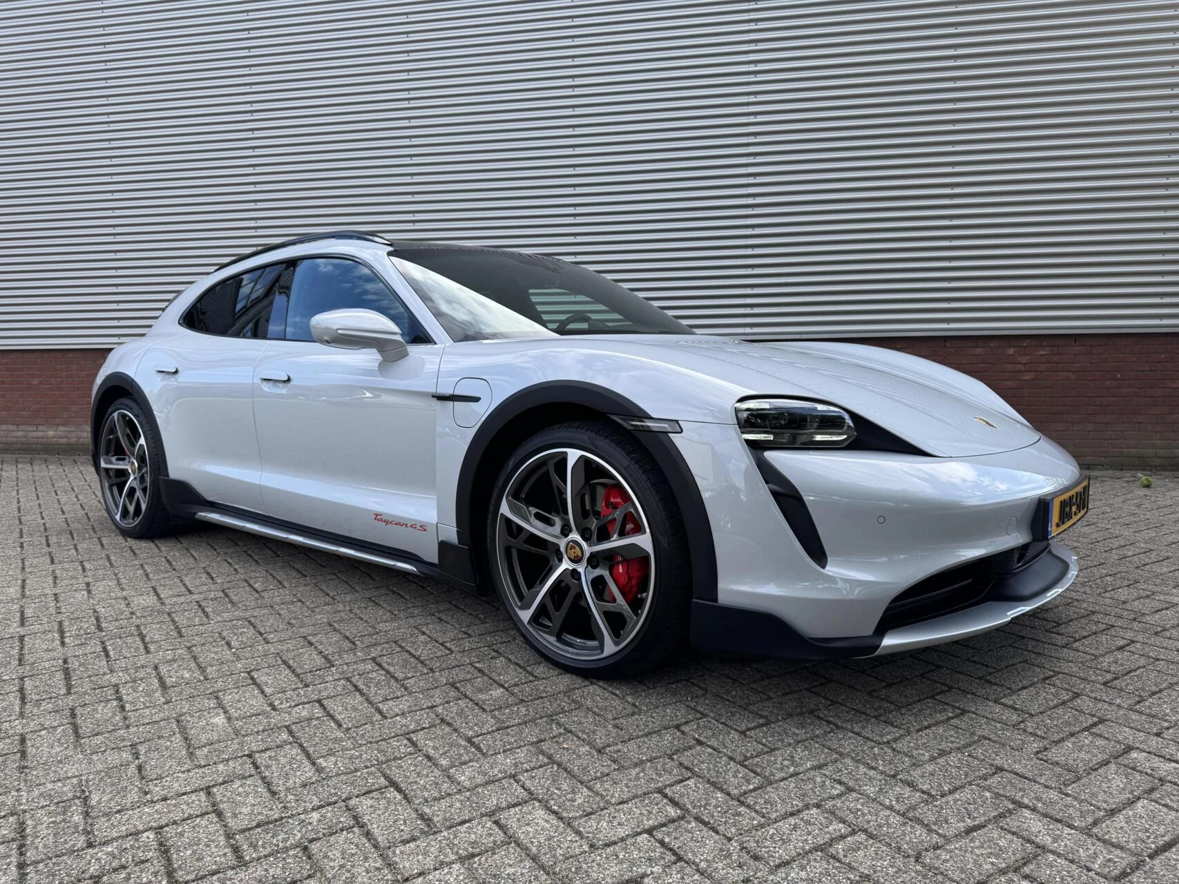 Hoofdafbeelding Porsche Taycan