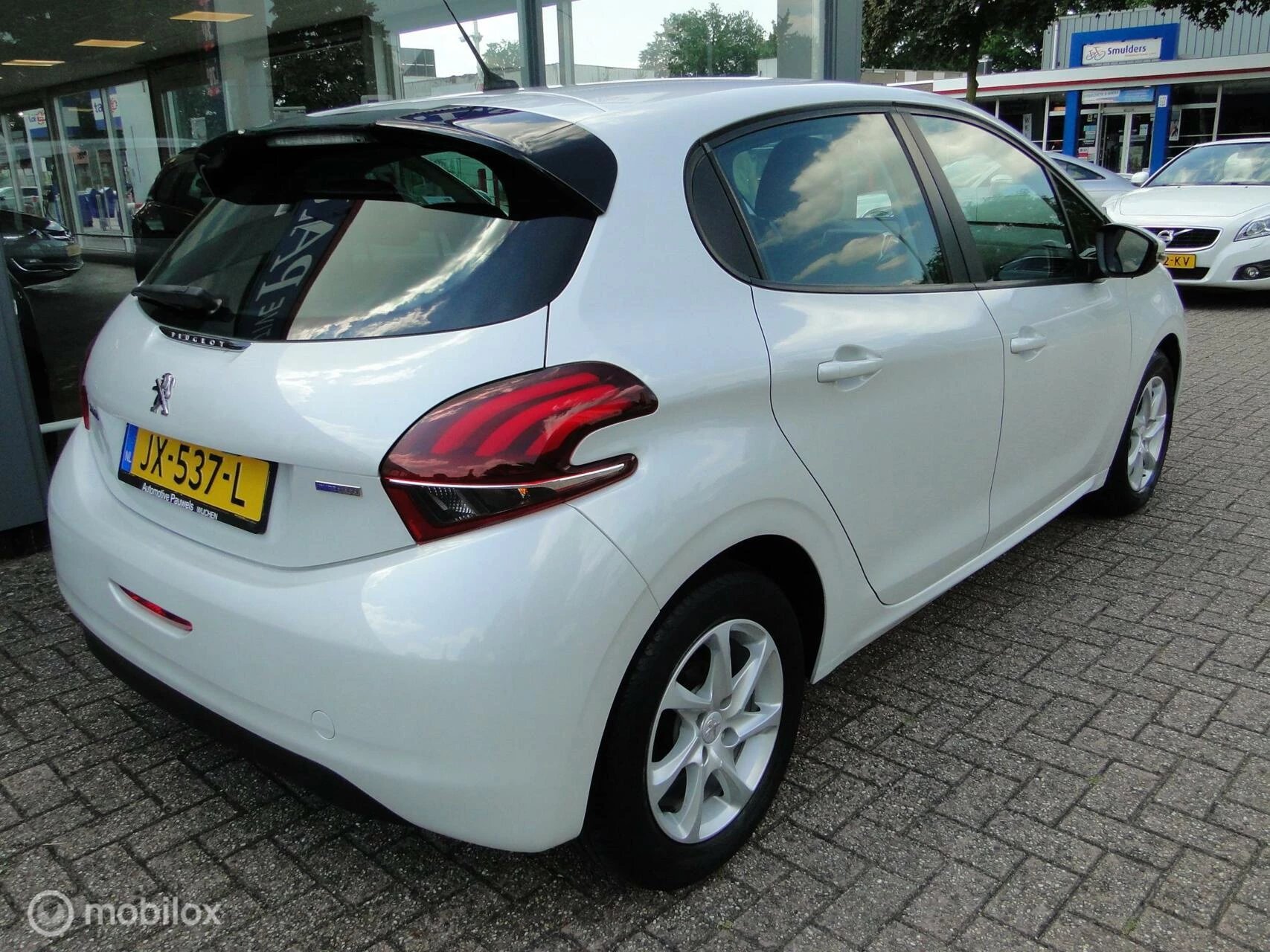 Hoofdafbeelding Peugeot 208