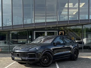 Hoofdafbeelding Porsche Cayenne Porsche Cayenne Coupé 3.0 E-Hybrid Pano|BOSE|Chrono|Luchtvering
