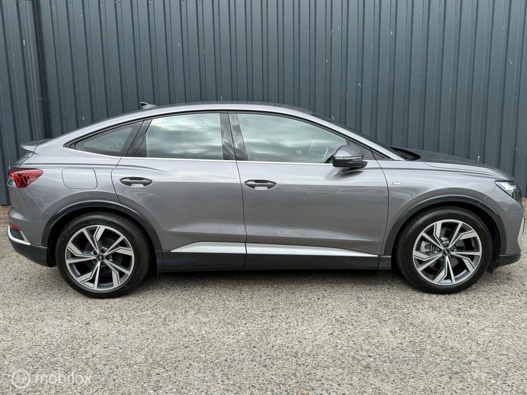 Hoofdafbeelding Audi Q4 e-tron