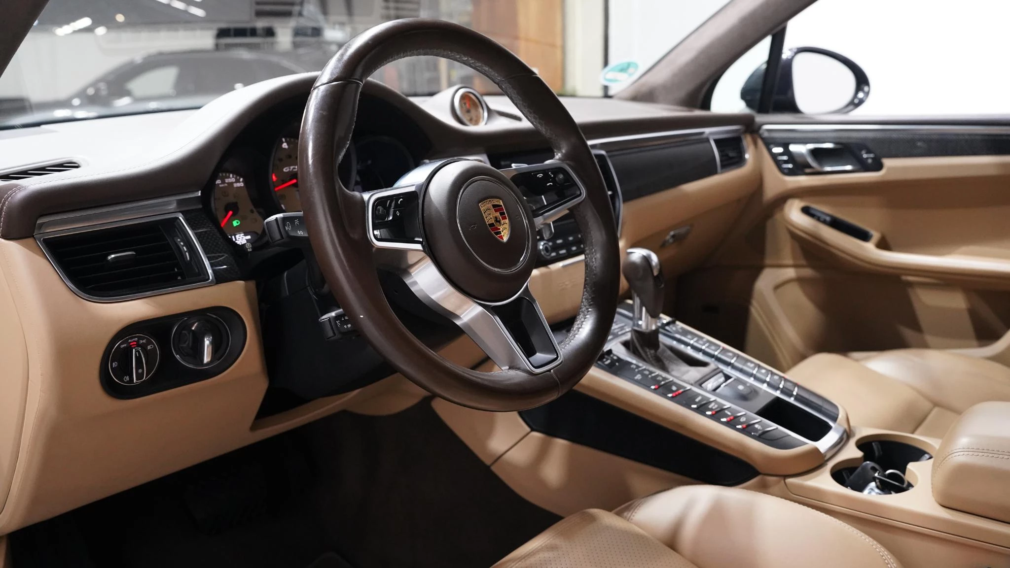 Hoofdafbeelding Porsche Macan