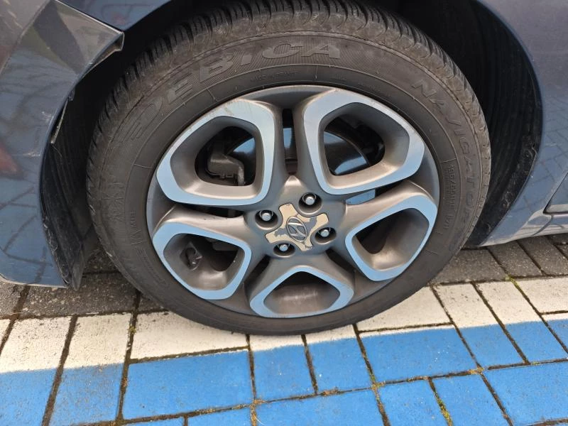 Hoofdafbeelding Hyundai i20
