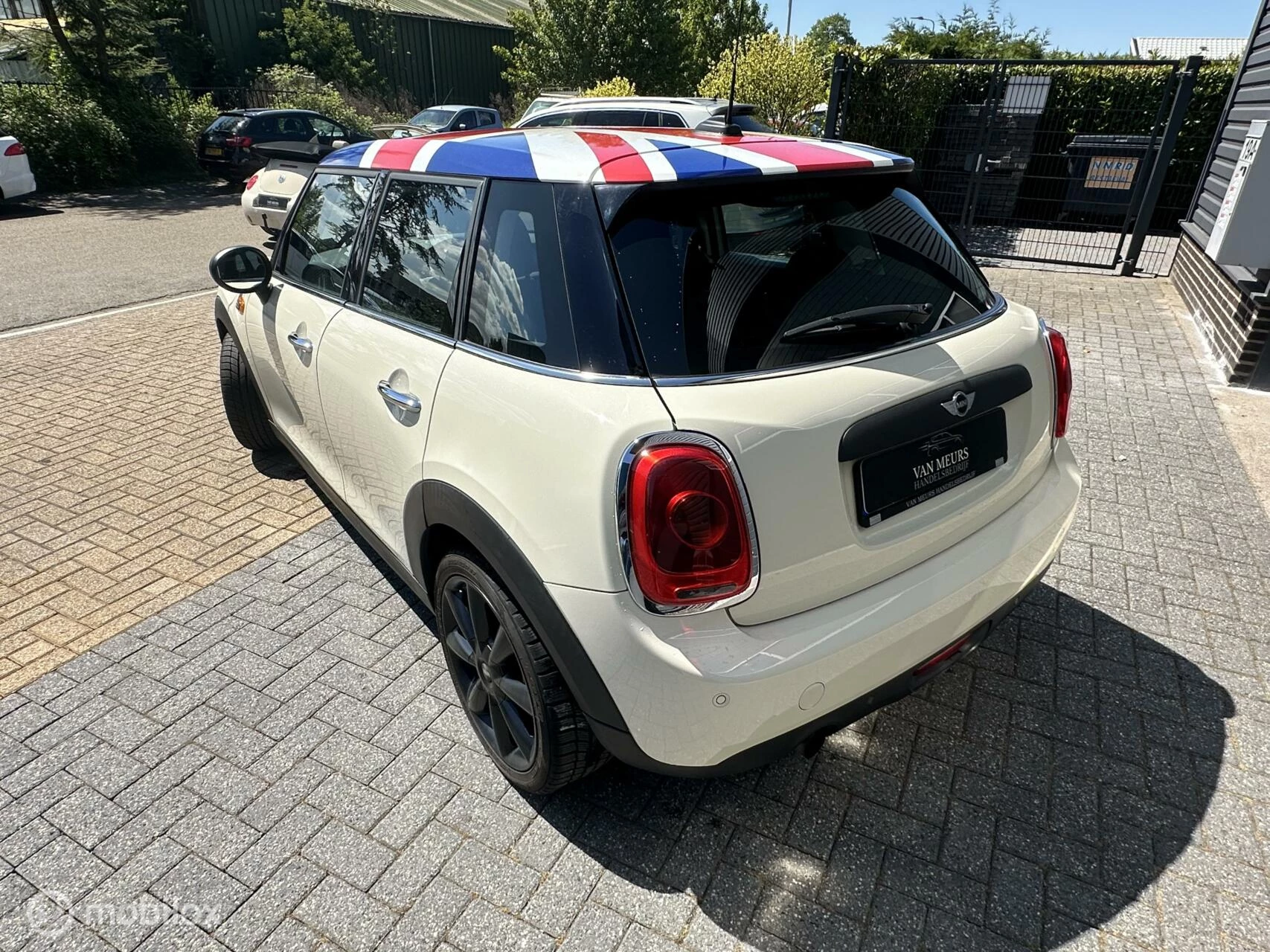 Hoofdafbeelding MINI One