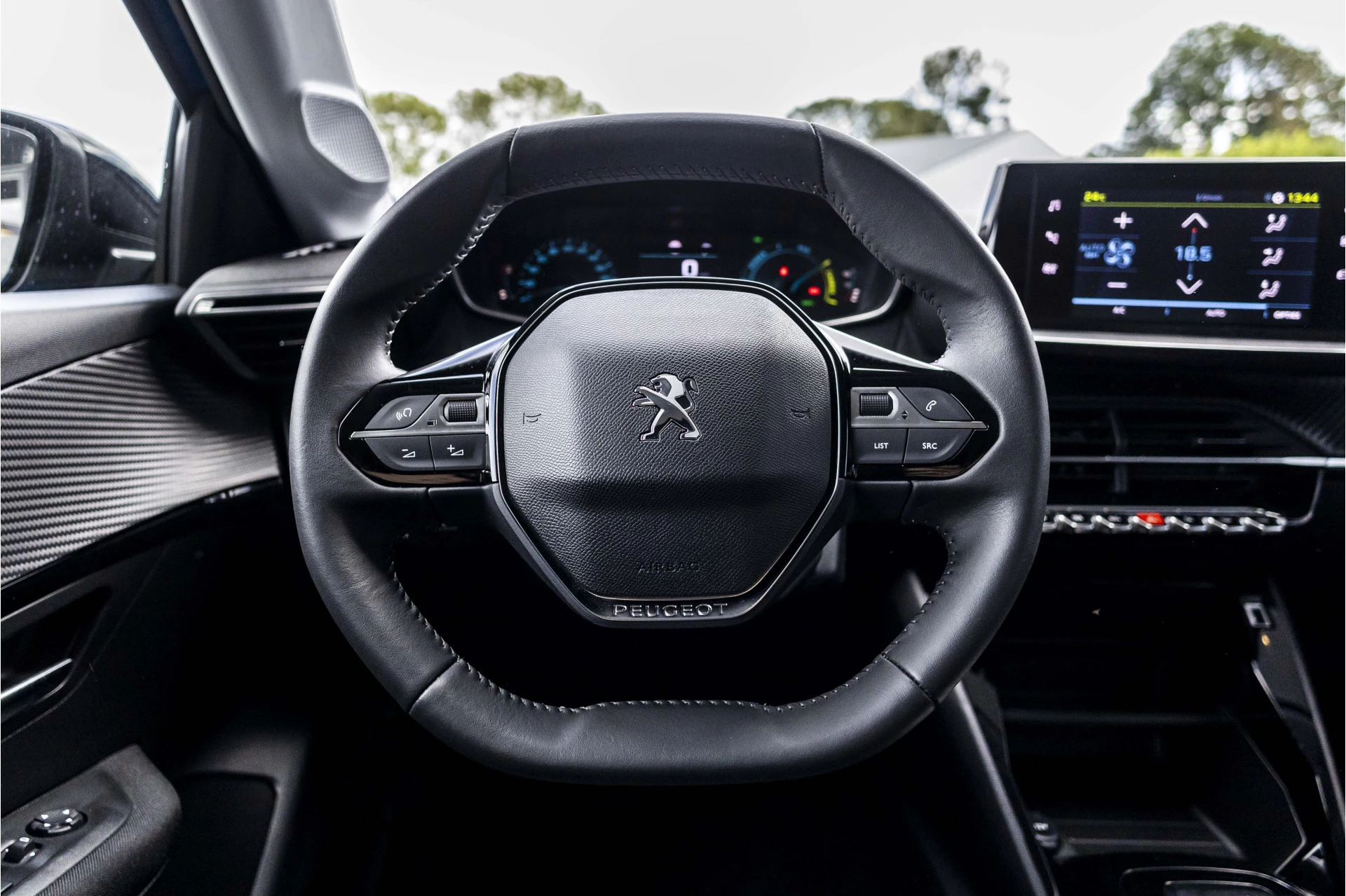Hoofdafbeelding Peugeot e-208