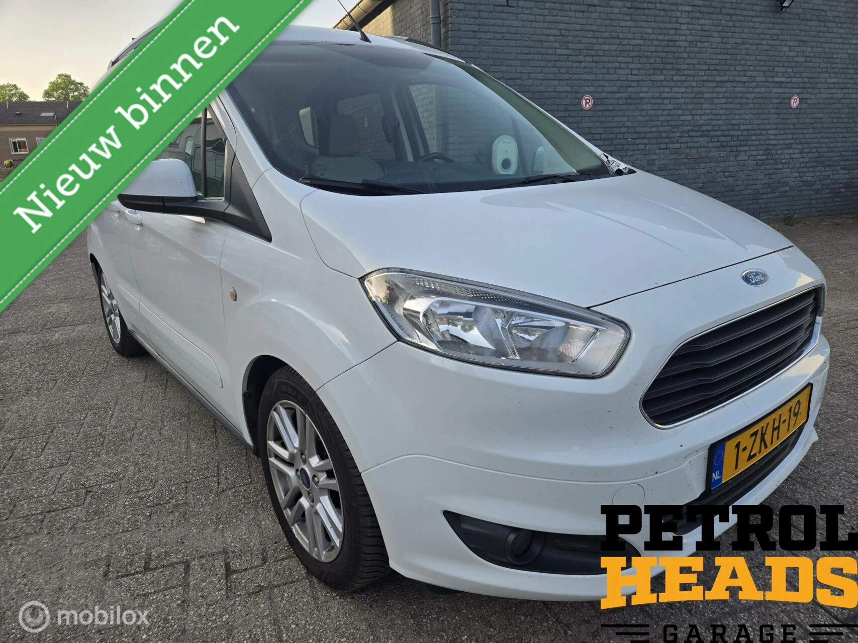 Hoofdafbeelding Ford Tourneo Courier