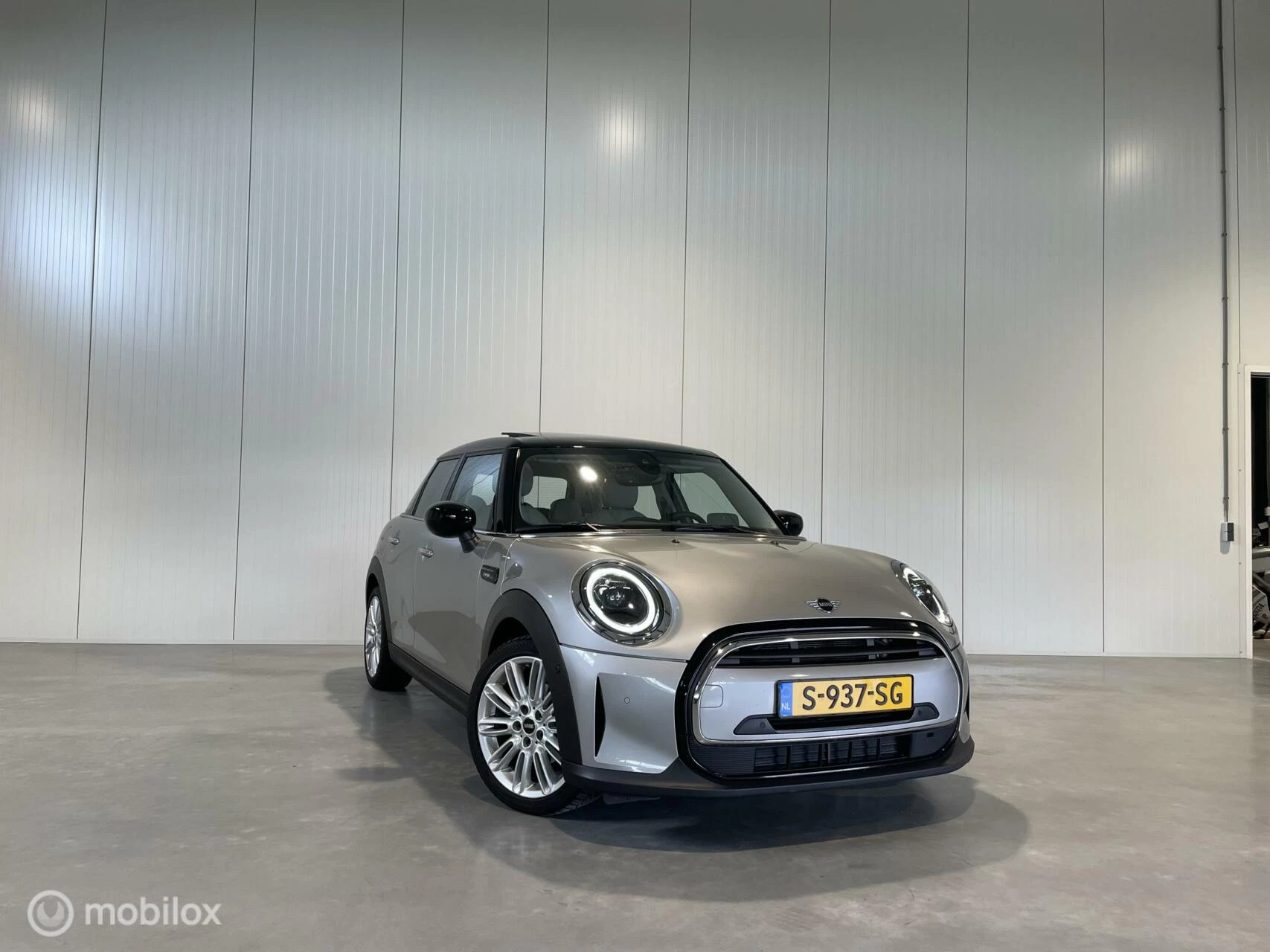 Hoofdafbeelding MINI Cooper