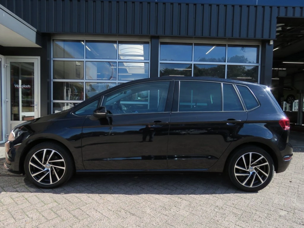 Hoofdafbeelding Volkswagen Golf Sportsvan